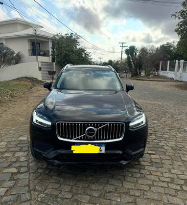 VOLVO XC90 2.0 D5 DIESEL MOMENTUM AWD GEARTRONIC VOLVO XC90 2.0 D5 DIESEL MOMENTUM AWD GEARTRONIC
